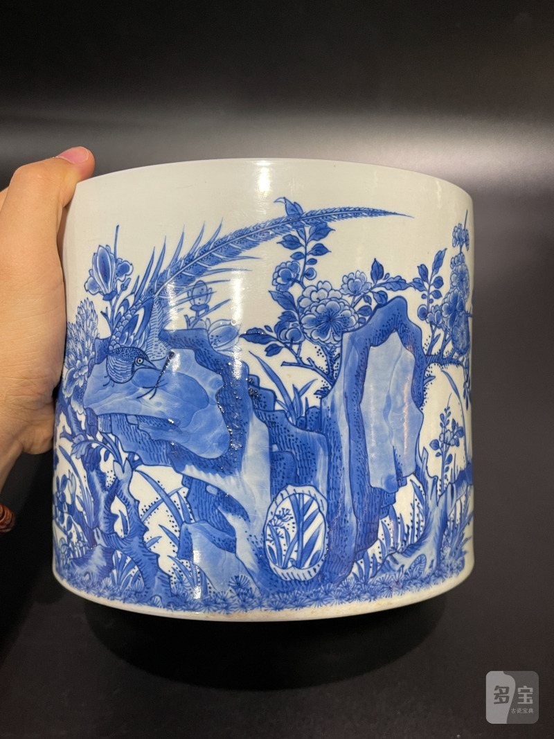 清康熙 青花雉鸡牡丹纹笔筒 - 图4